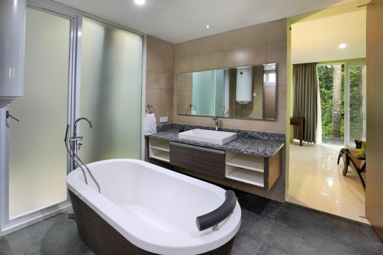Waterfall Villa Ubud Exterior foto